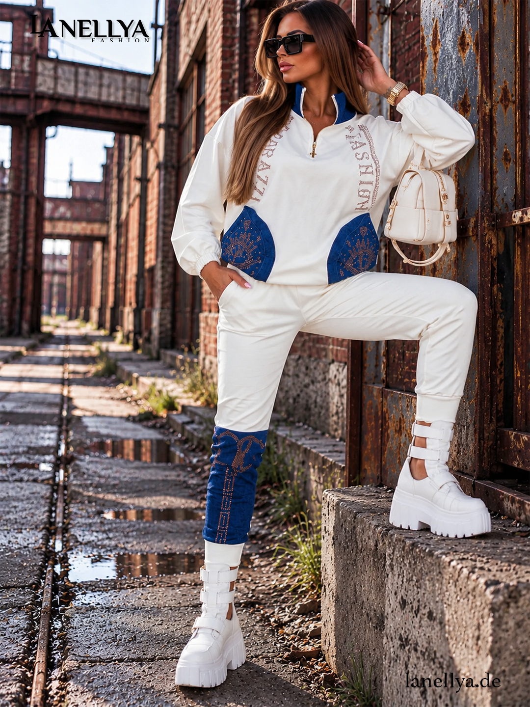 Paparazzi Damen Komplett Set Weiß – Sweatshirt & Hose mit Jeans-Kontrastdetails