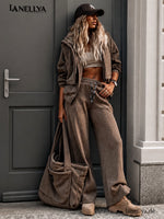 Basari Damen 3-teiliges Set Braun mit Weste Sweatshirt und Hose