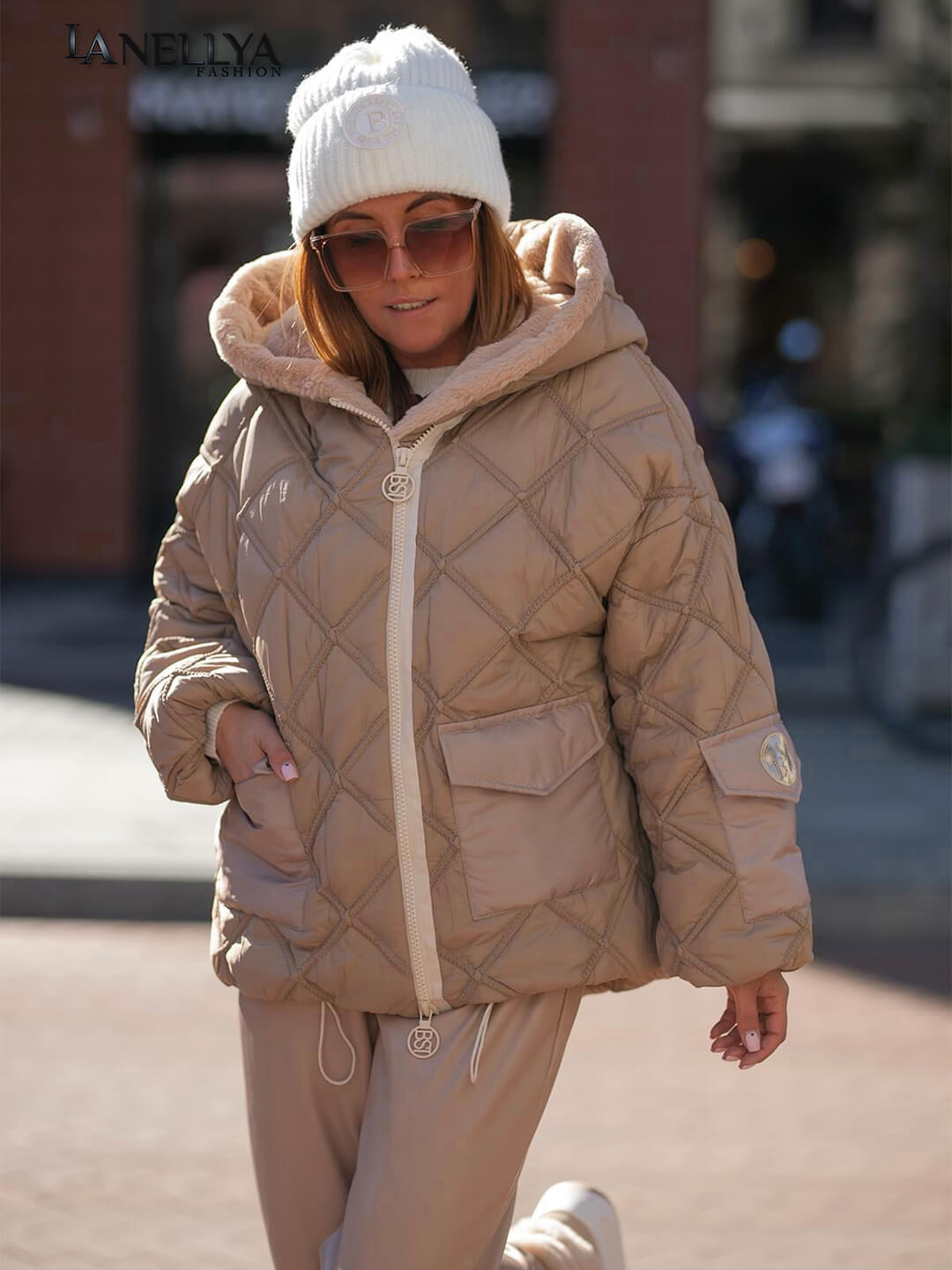 Bastet Damen Jacke Beige Steppjacke mit Kapuze