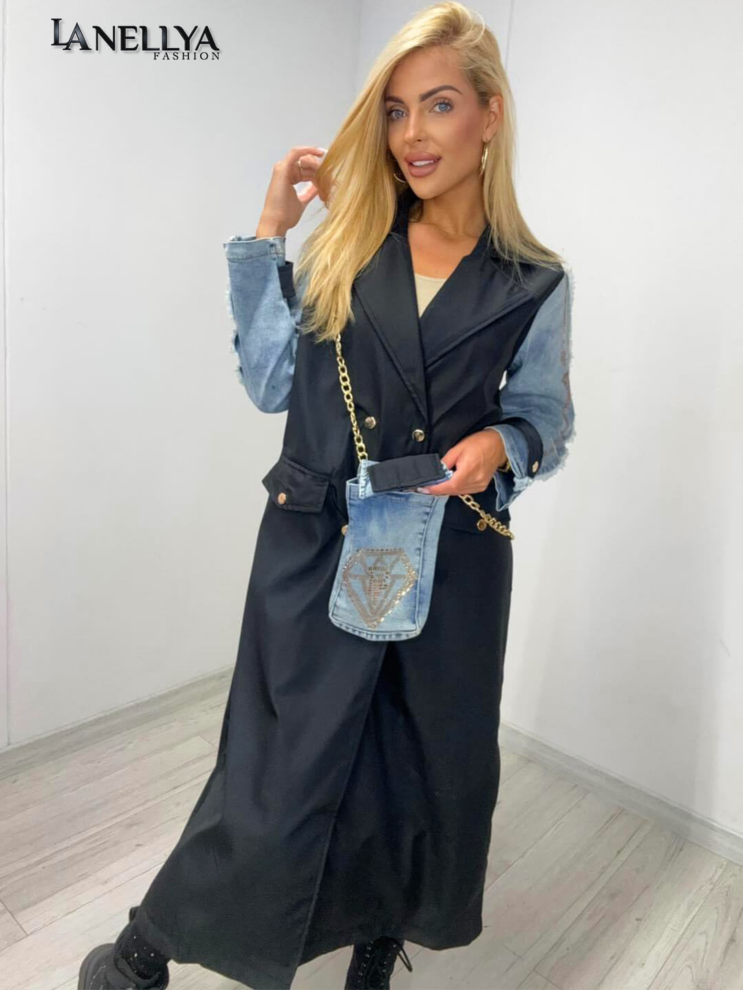 Damen Mantel Paparazzi schwarz mit Jeansdetails und Schultertasche