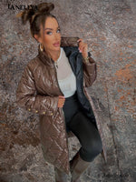 Elegante Damen Steppjacke mit figurbetontem Schnitt