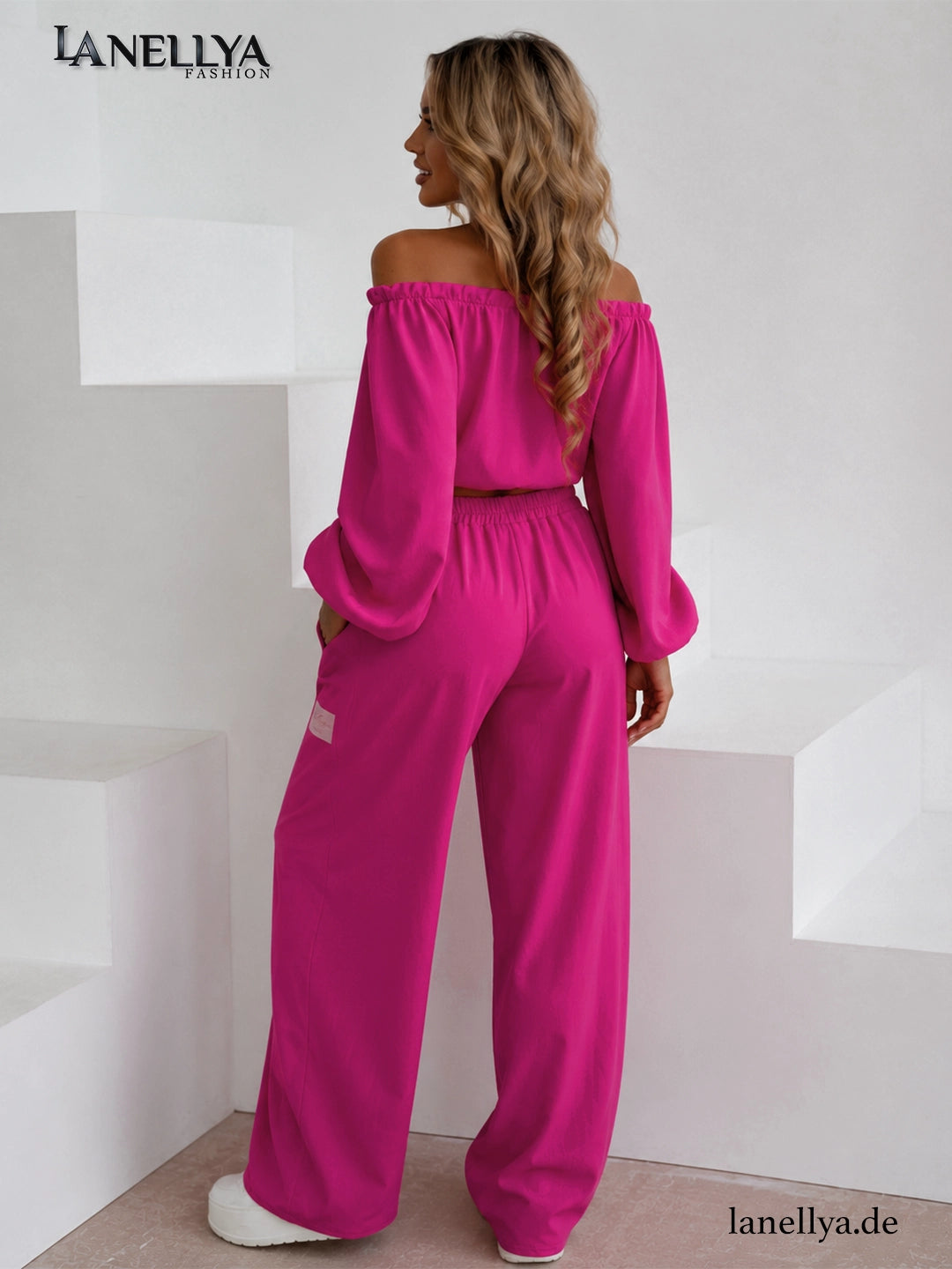 Eleganter Damen Zweiteiler Pink mit lockerer Hose und Crop Oberteil