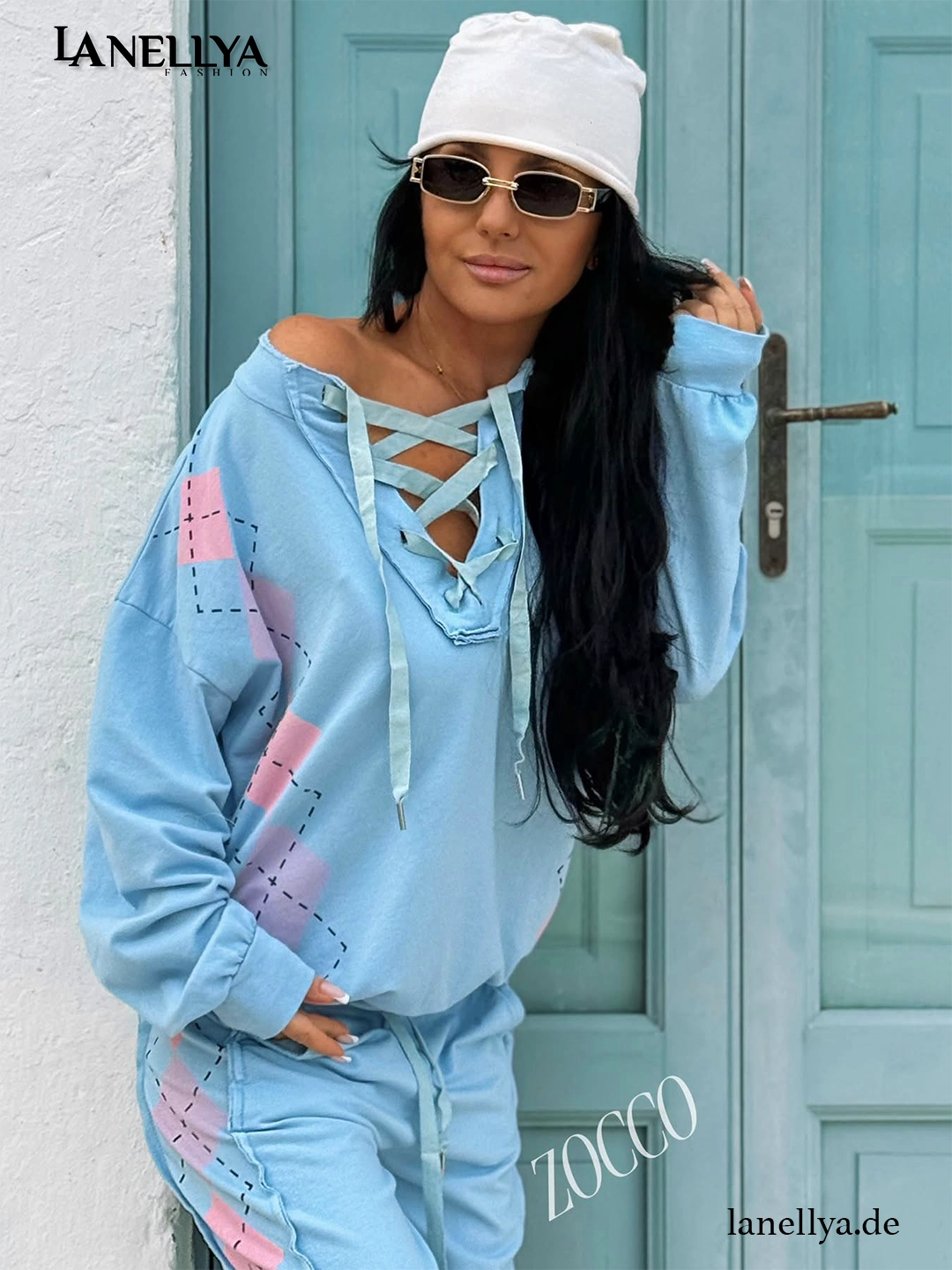 Hellblauer Damen Jogginganzug Zocco Zweiteiler modern bequem