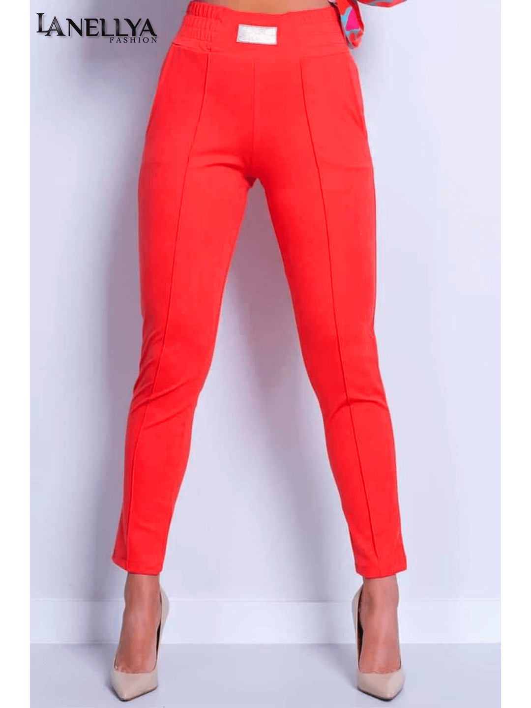La Blanche Hose Orange High Waist figurbetont
