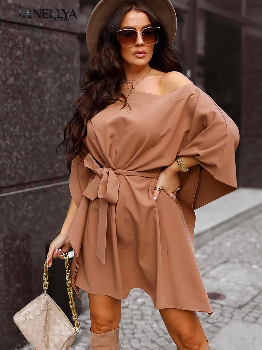 La Diva Kimonokleid Femi Nude Camel mit Taillenband