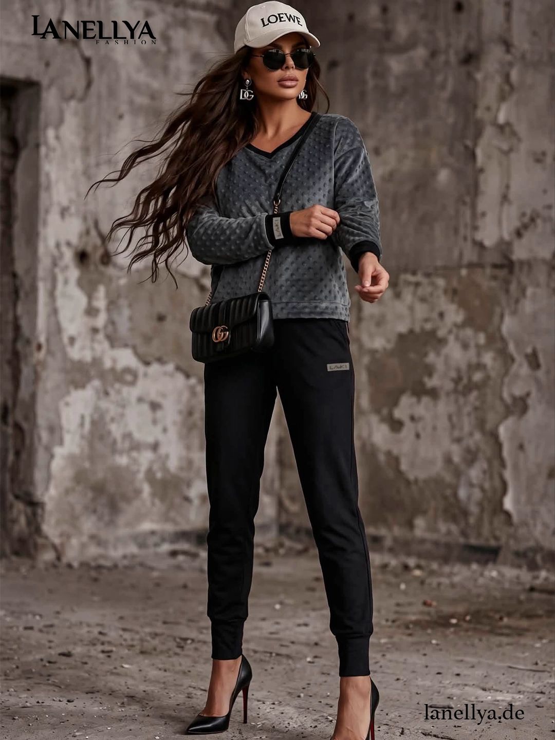 Laki Damen Freizeitanzug Schwarz  mit Sweatshirt und bequemer Hose