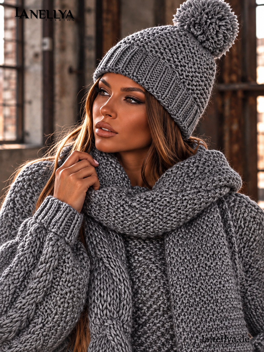 Miss City Damen Mütze und Schal Set in Grau mit Bommel für moderne Herbst- und Winterlooks
