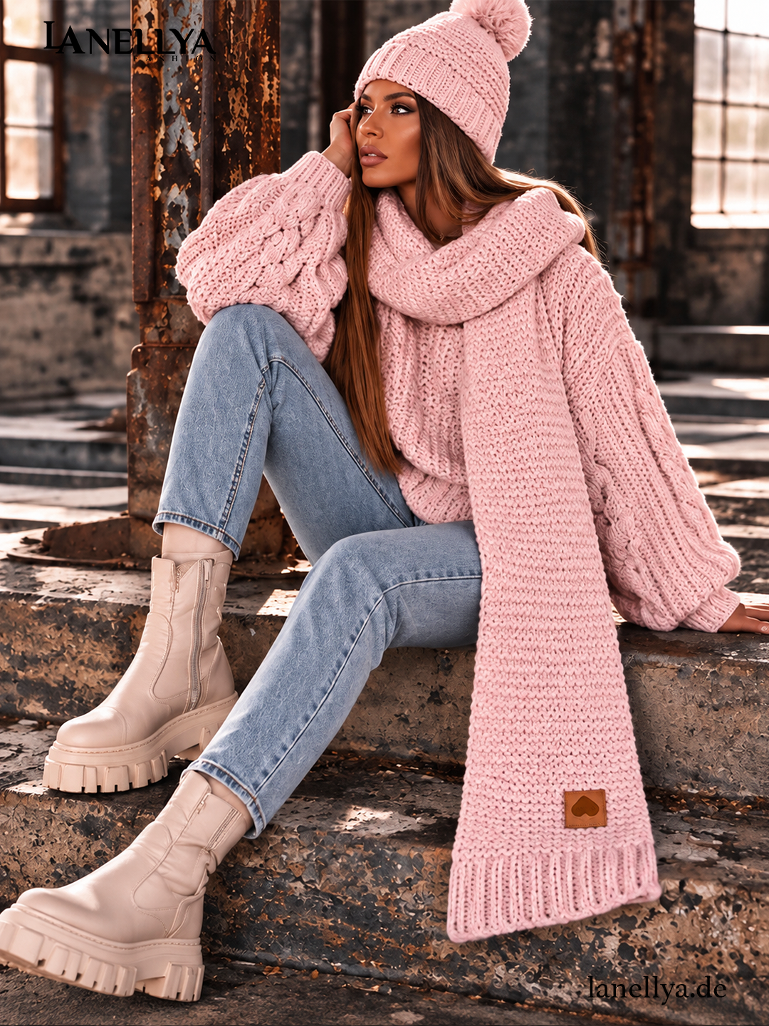 Miss City Damen Strickmütze in Rosa mit flauschigem Bommel und dekorativem Strickmuster