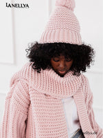 Miss City Damen Strickset Rosa Mütze und Schal mit Bommel