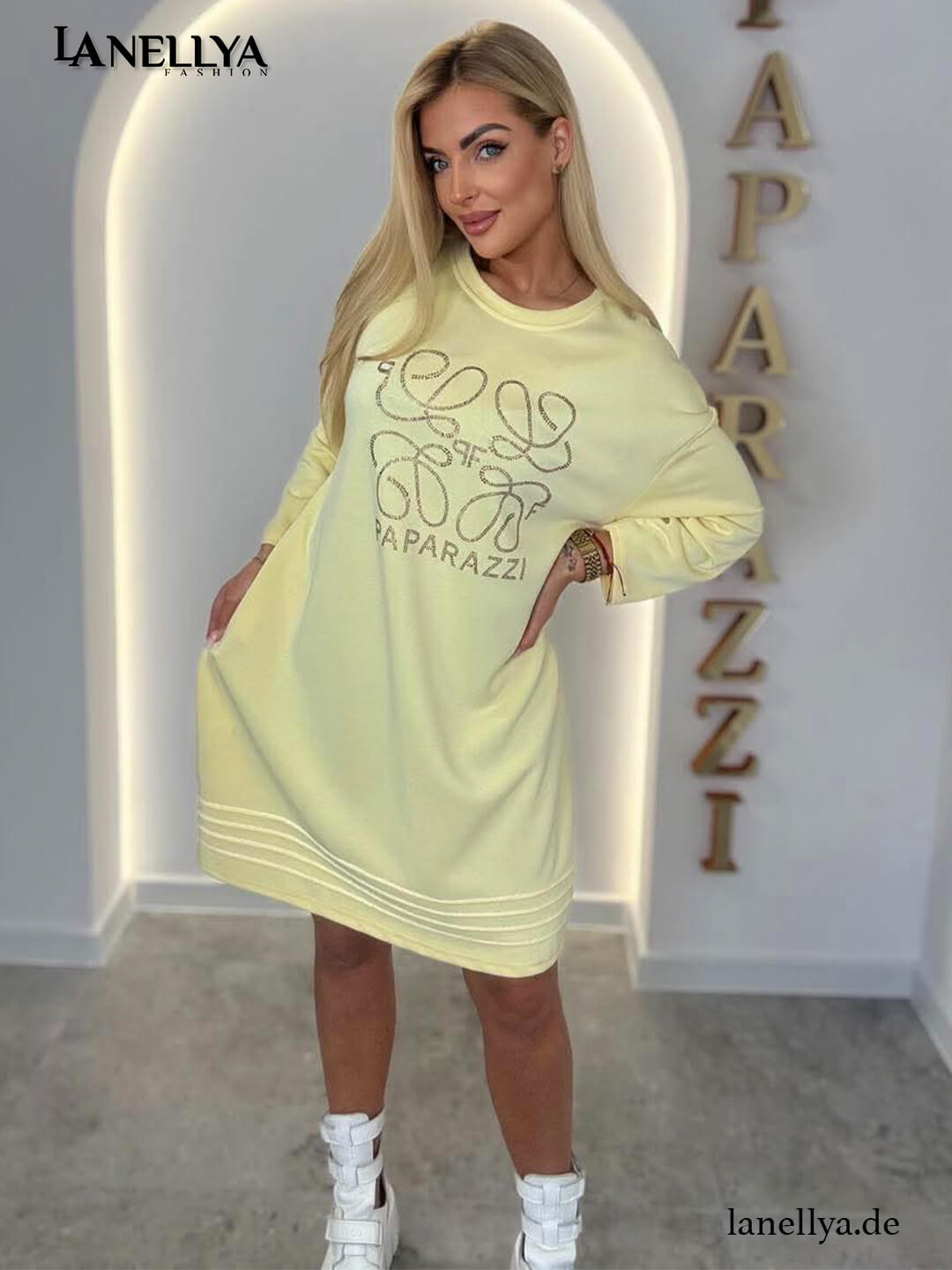 Paparazzi Damen Kleid Gelb Oversize Sweatkleid mit Logo Print