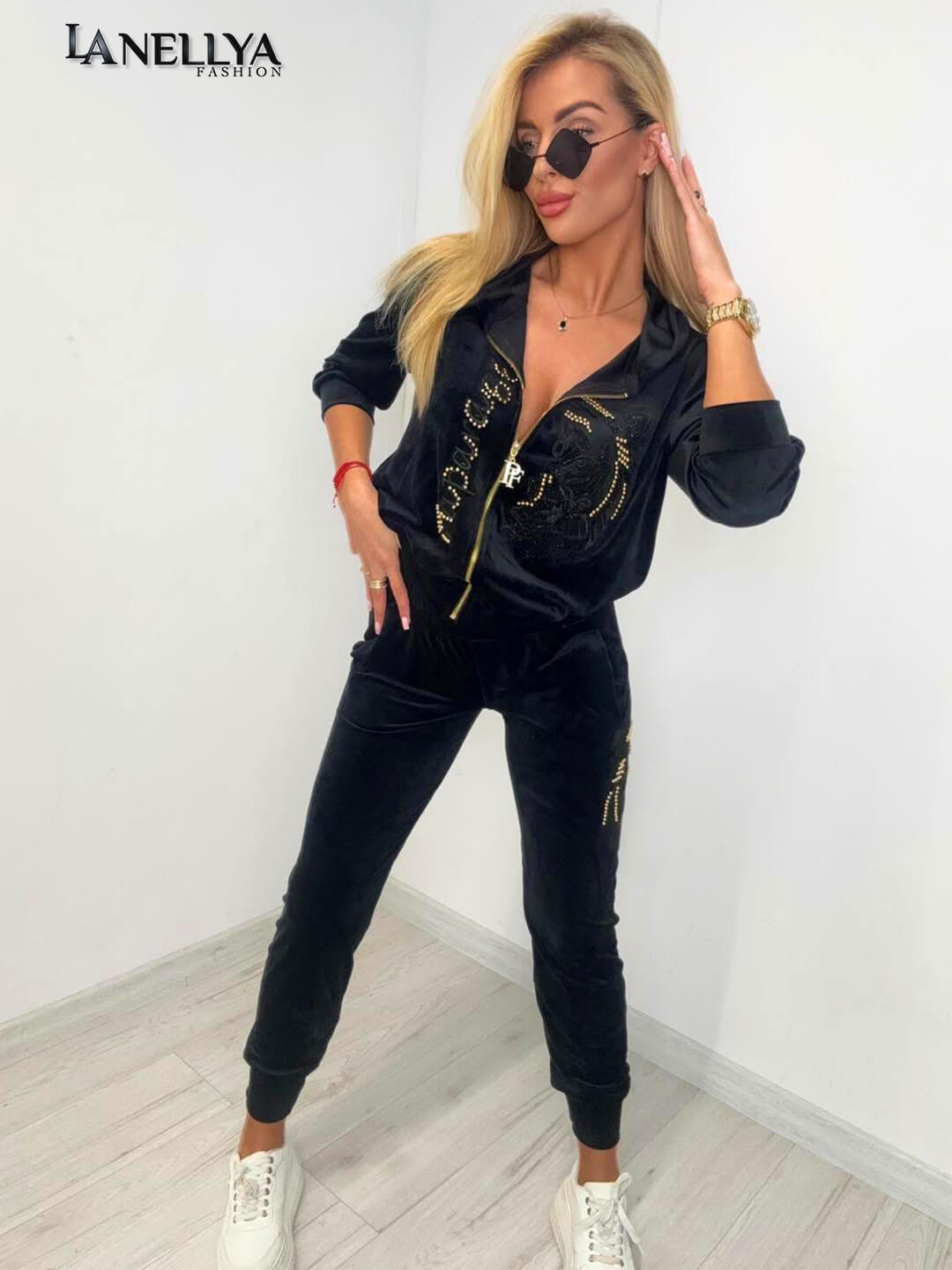 Paparazzi Damen Set in Schwarz aus Velours mit Strass und Reißverschluss