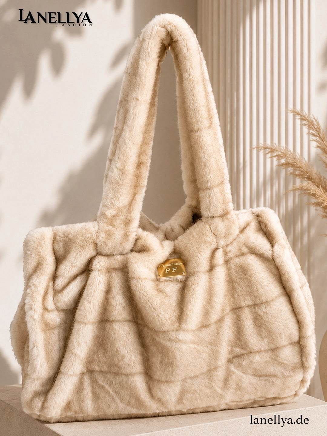Paparazzi Fashion Damen Plüsch Handtasche Creme mit weicher Felloptik