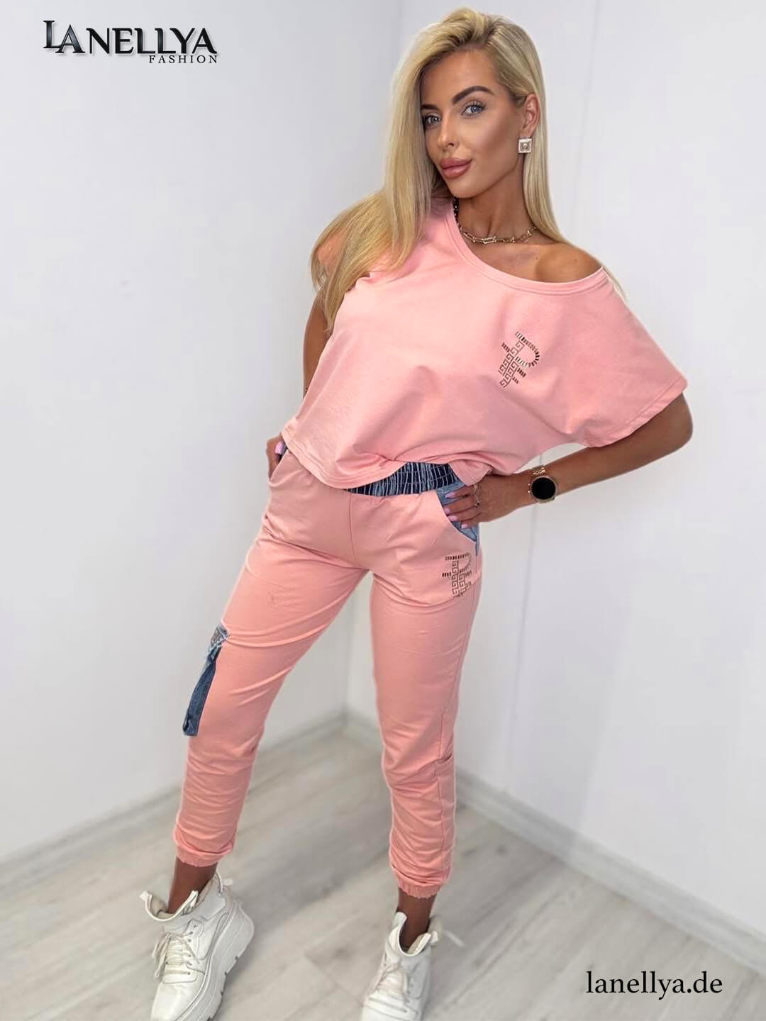 Rosa Komplett-Set für Damen von Paparazzi mit Denim Jacke und Hose