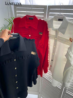 Schwarze Longbluse für Damen – modisch, locker geschnitten, ohne Gürtel