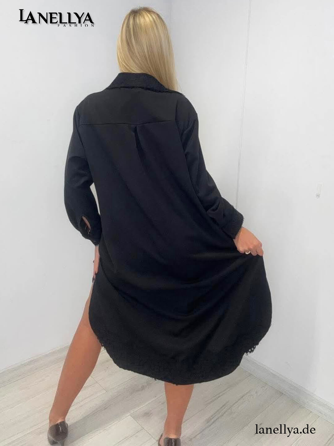 Stilvolles Damen Hemdkleid mit femininem Schlitz