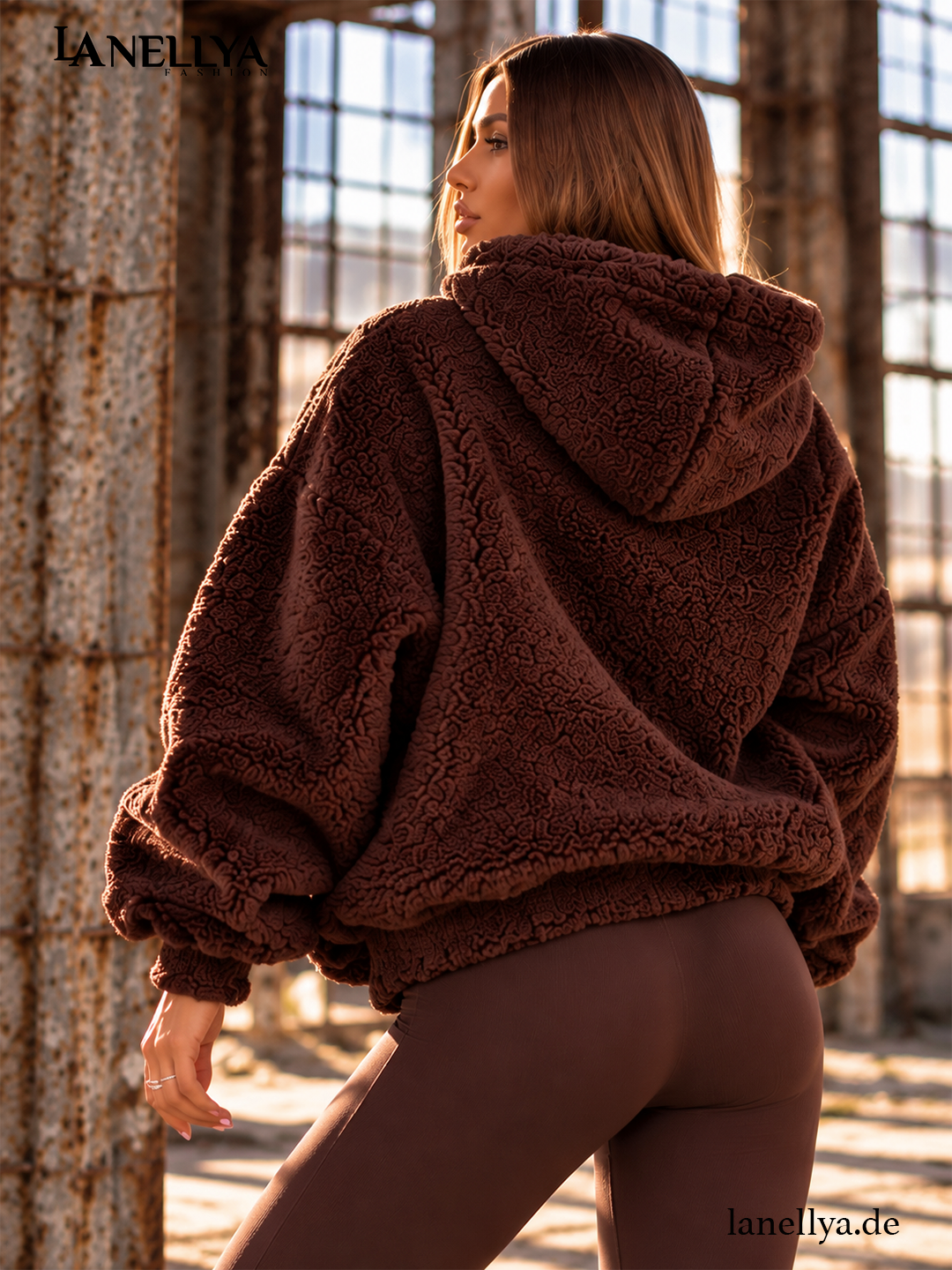 Vasari Damen Oversize Sweatshirt Braun mit Kapuze Universalgröße S–XL