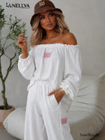 Weißes Damen Set mit weitem Bein und schulterfreiem Oberteil