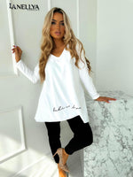 Weißes Longshirt Damen kombiniert mit schwarzer Leggings Set
